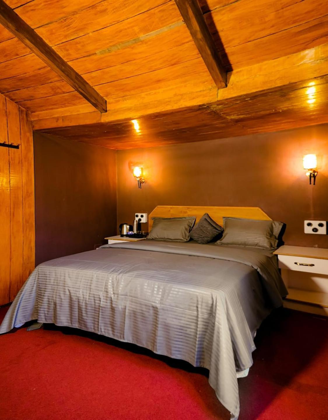 Woodhouse Hotel Ooty Kültér fotó